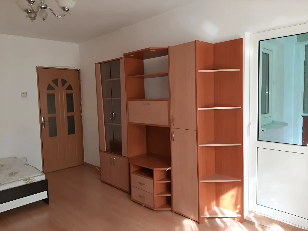 zona living cu pat si biblioteca garsoniera vanzare Sector 2 București
